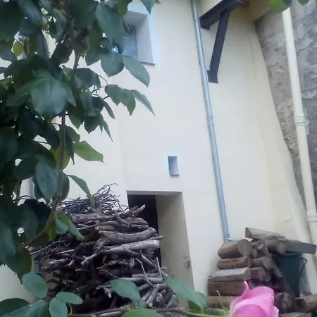 منزل ريفي Casa Cardelina Camporrells